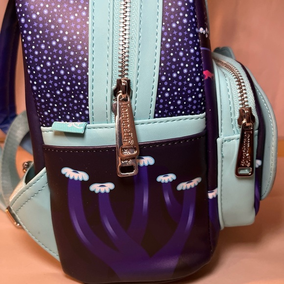 NWOT Loungefly Disney Maui/Tamatoa  Faux Leather Mini Backpack. Glow In The Dark - Picture 4 of 16